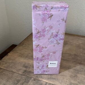 LoveShackFancy Pink Floral bottle or wine 💕💕💕Holder 20oz.